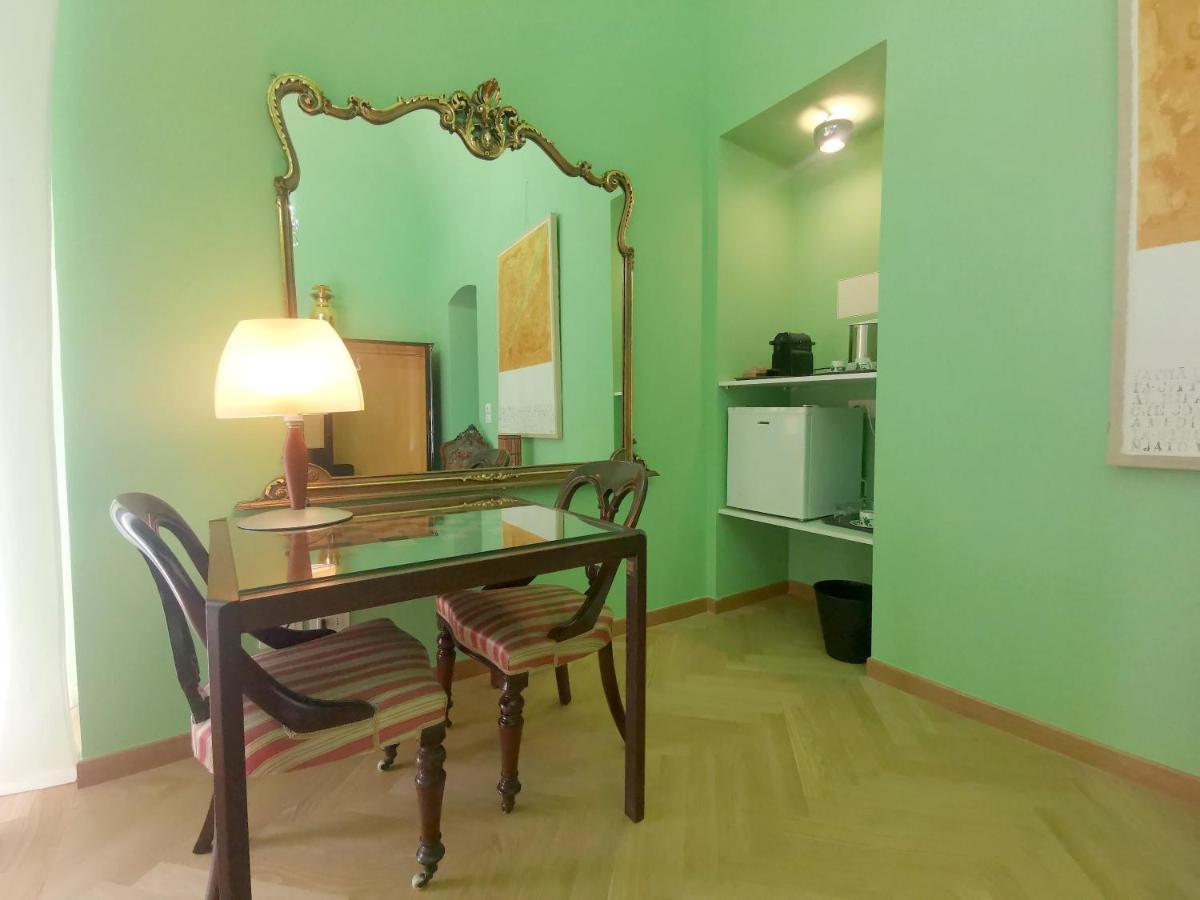 Speciale Tarshito Guesthouse Bari Extérieur photo