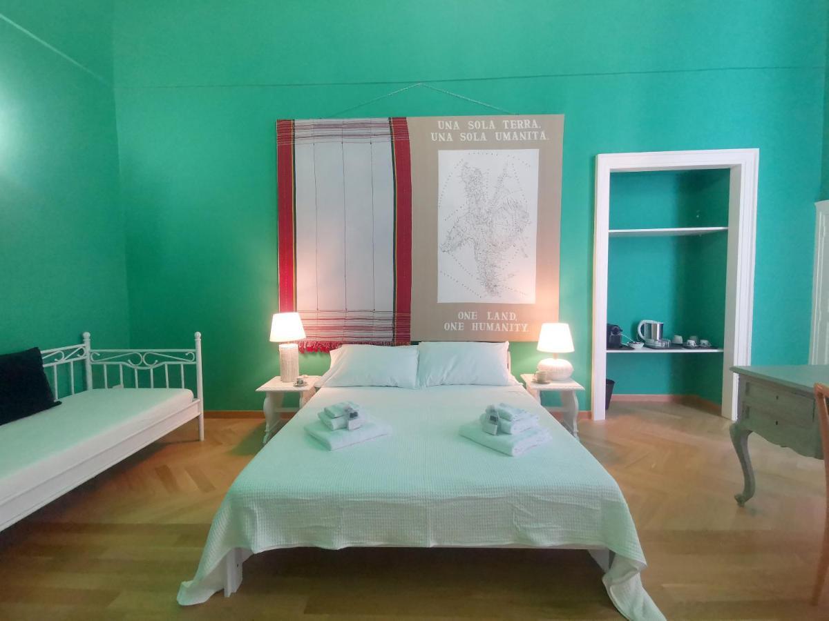 Speciale Tarshito Guesthouse Bari Extérieur photo