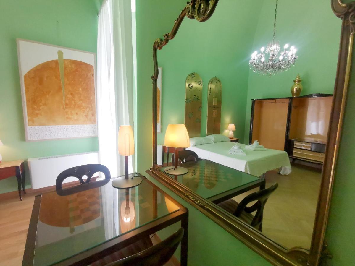 Speciale Tarshito Guesthouse Bari Extérieur photo