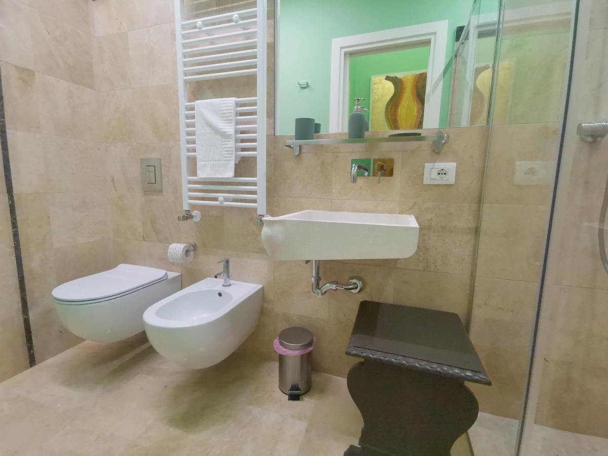 Speciale Tarshito Guesthouse Bari Extérieur photo